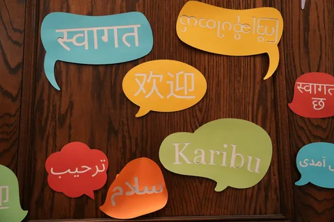 Colourful speech bubbles on a wooden wall